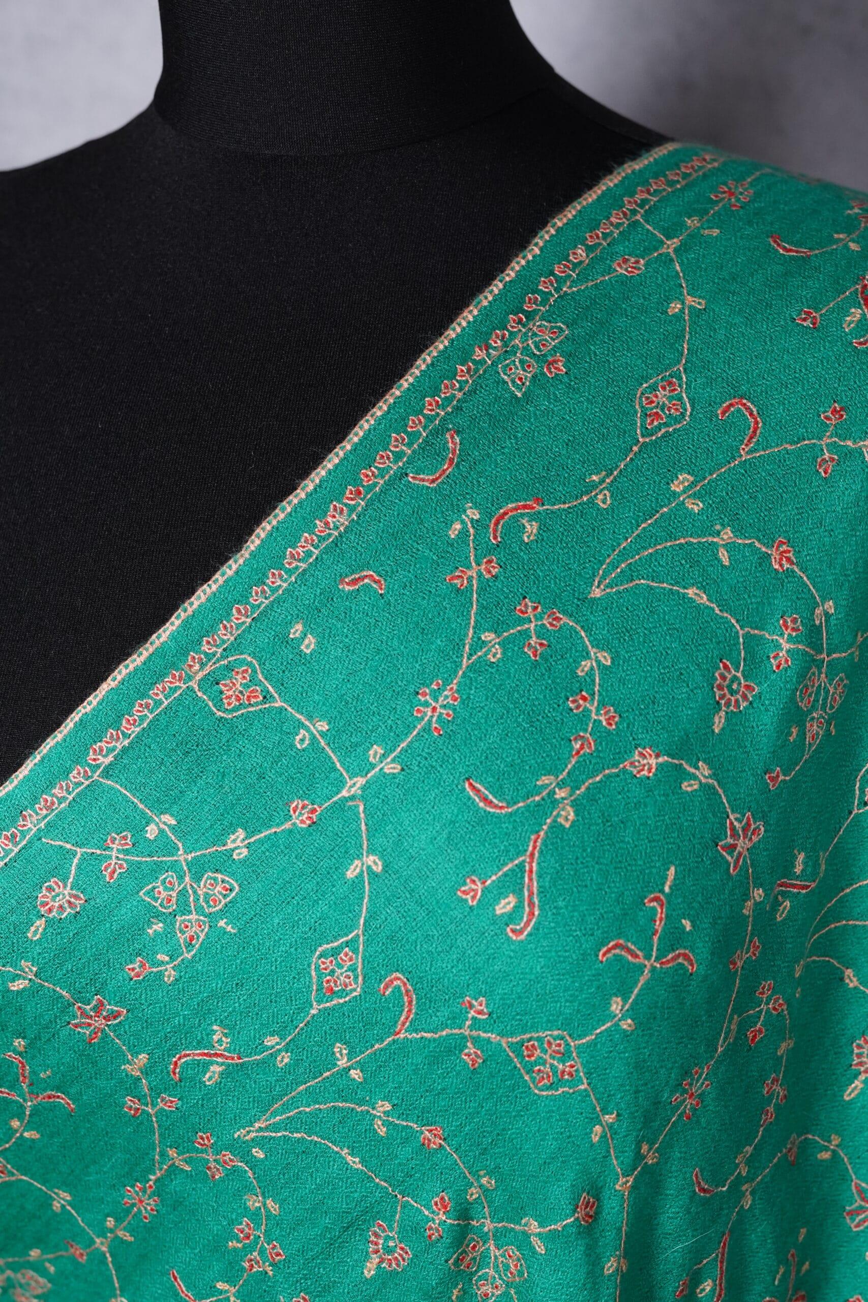 UPLOAD-Kaarigari-–-Intricate-Artistry-emerald1-scaled-600x900 Zamrud Noor Pashmina Scarf - Image 2