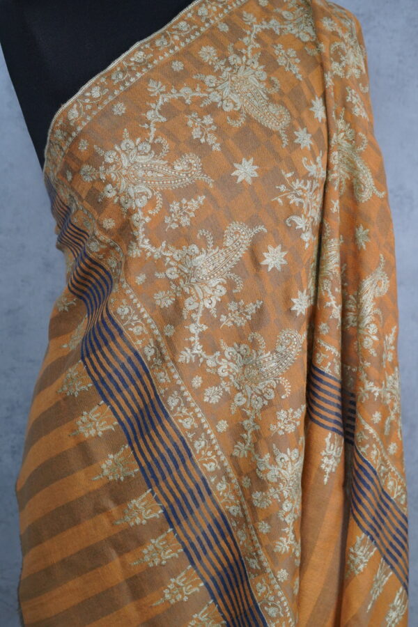 Badamwari Zari Handmade Shawl - Image 2