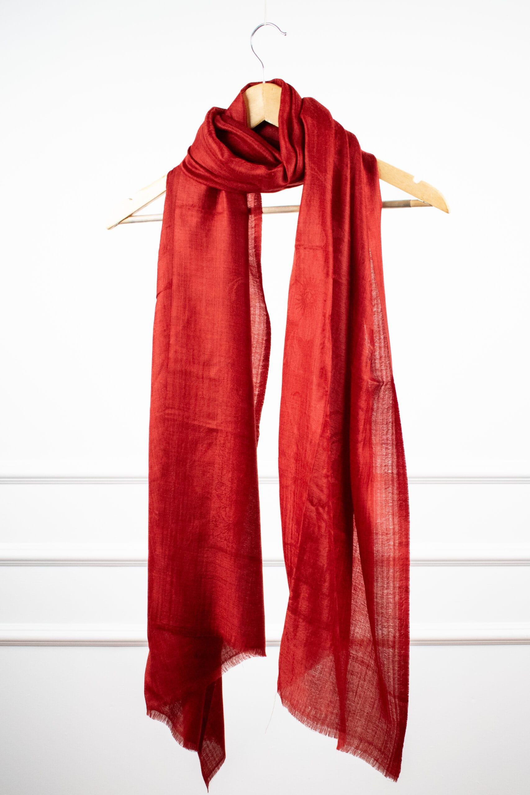 Jacquard Veil Stole in red – soft wool-silk jacquard stole featuring tone-on-tone motifs for versatile styling.