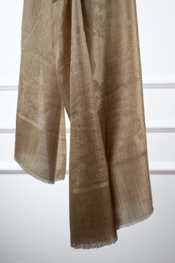 Jacquard Veil Stole in brown – soft wool-silk jacquard stole featuring tone-on-tone motifs for versatile styling.