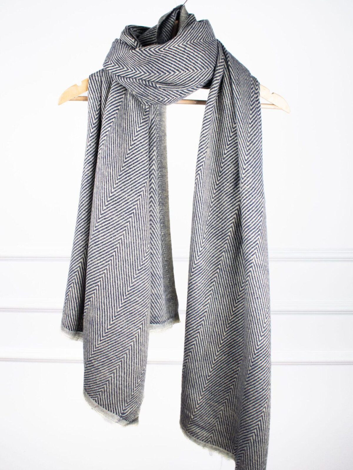 Acrowool Scarf
