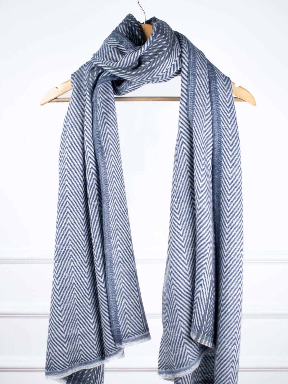 Acrowool Scarf