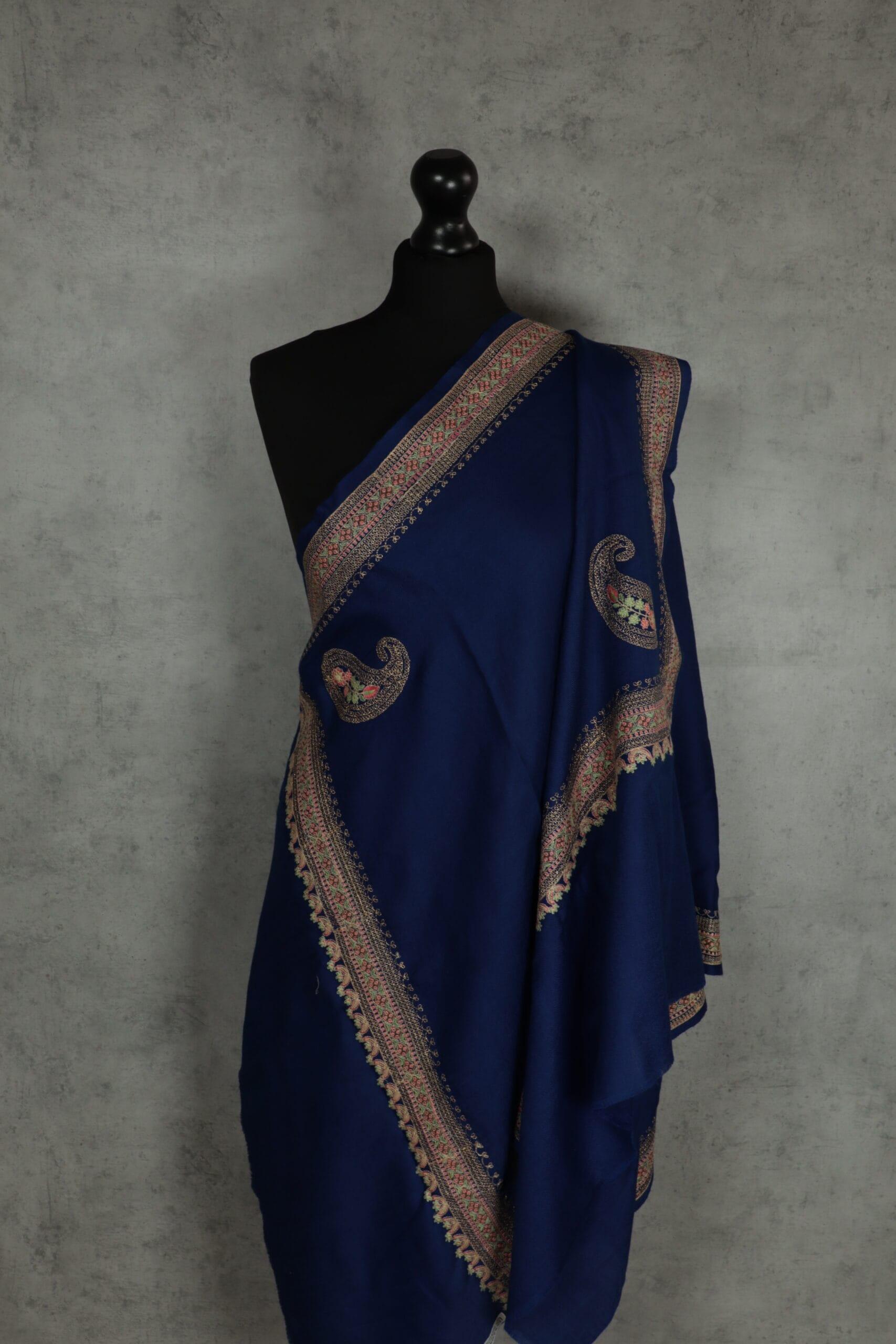 Fincrest Scarf