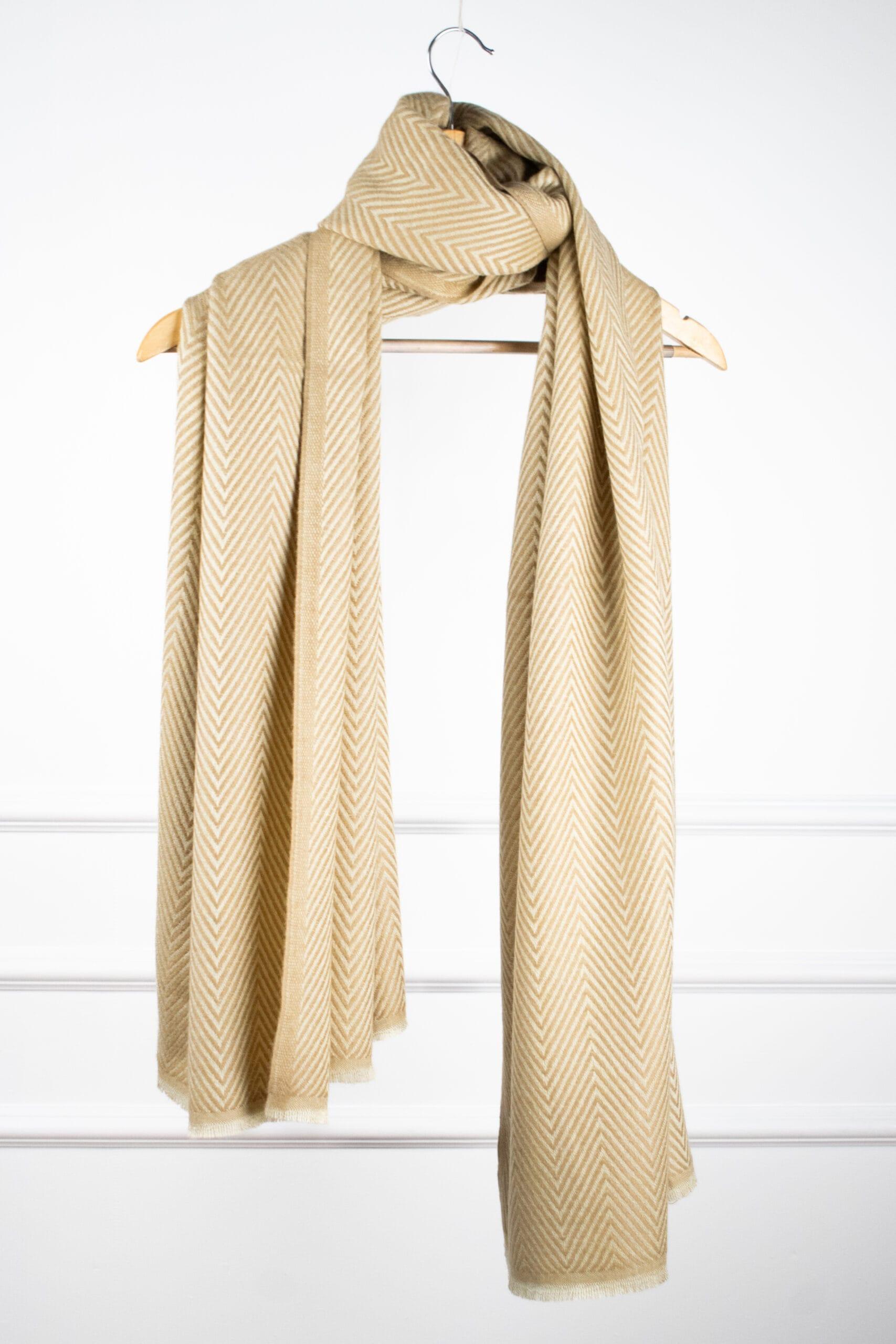 Acrowool Scarf