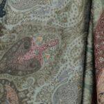 Royal Crest Shawl - Peach & Mint