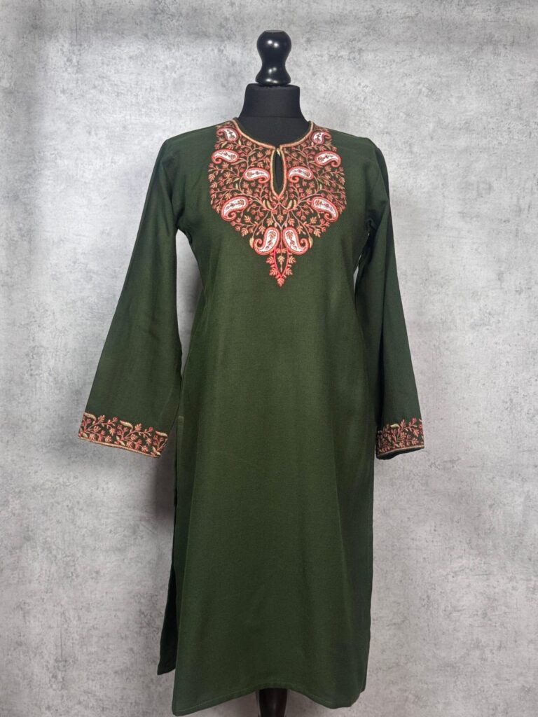 Guldaan Handcrafted Acro Wool Kurti with Kashmiri Needlework (Forest Green)