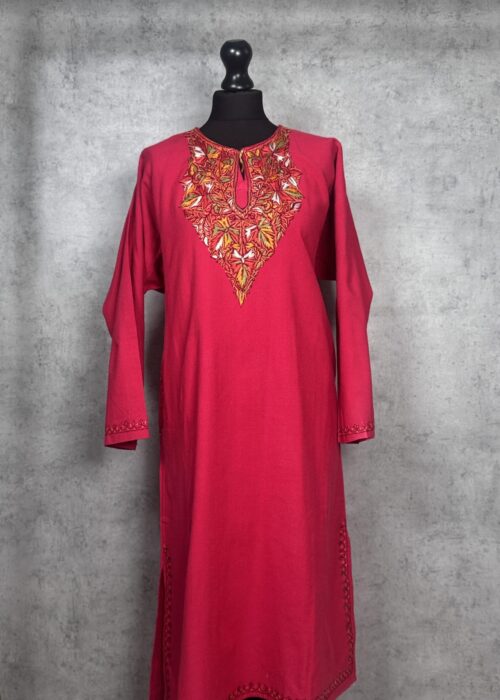 Mahveen – Crimson Hand Needle Work Pheran