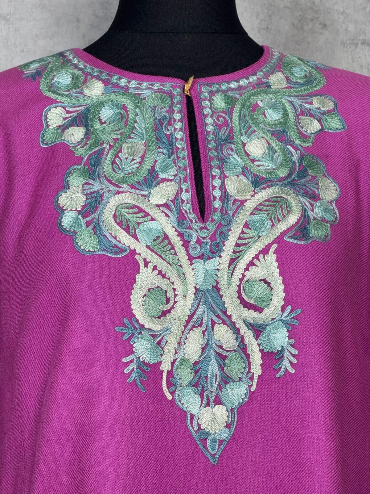 Roshanzal Magenta Acro Wool Aari Embroidered Pheran