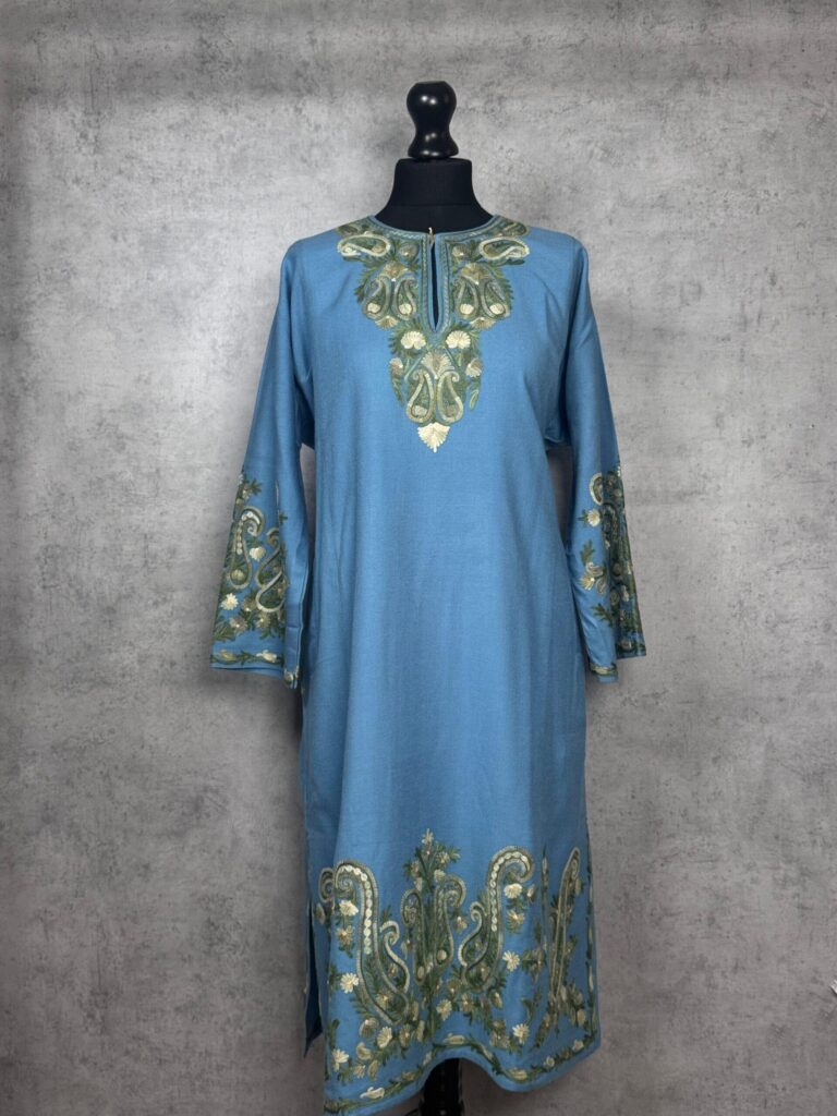 Zewar-e-Neel Kashmiri Acro Wool Aari-Embroidered Pheran