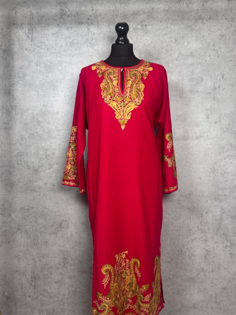 Rang-e-Mahraab Kashmiri Acro Wool Aari-Embroidered Pheran