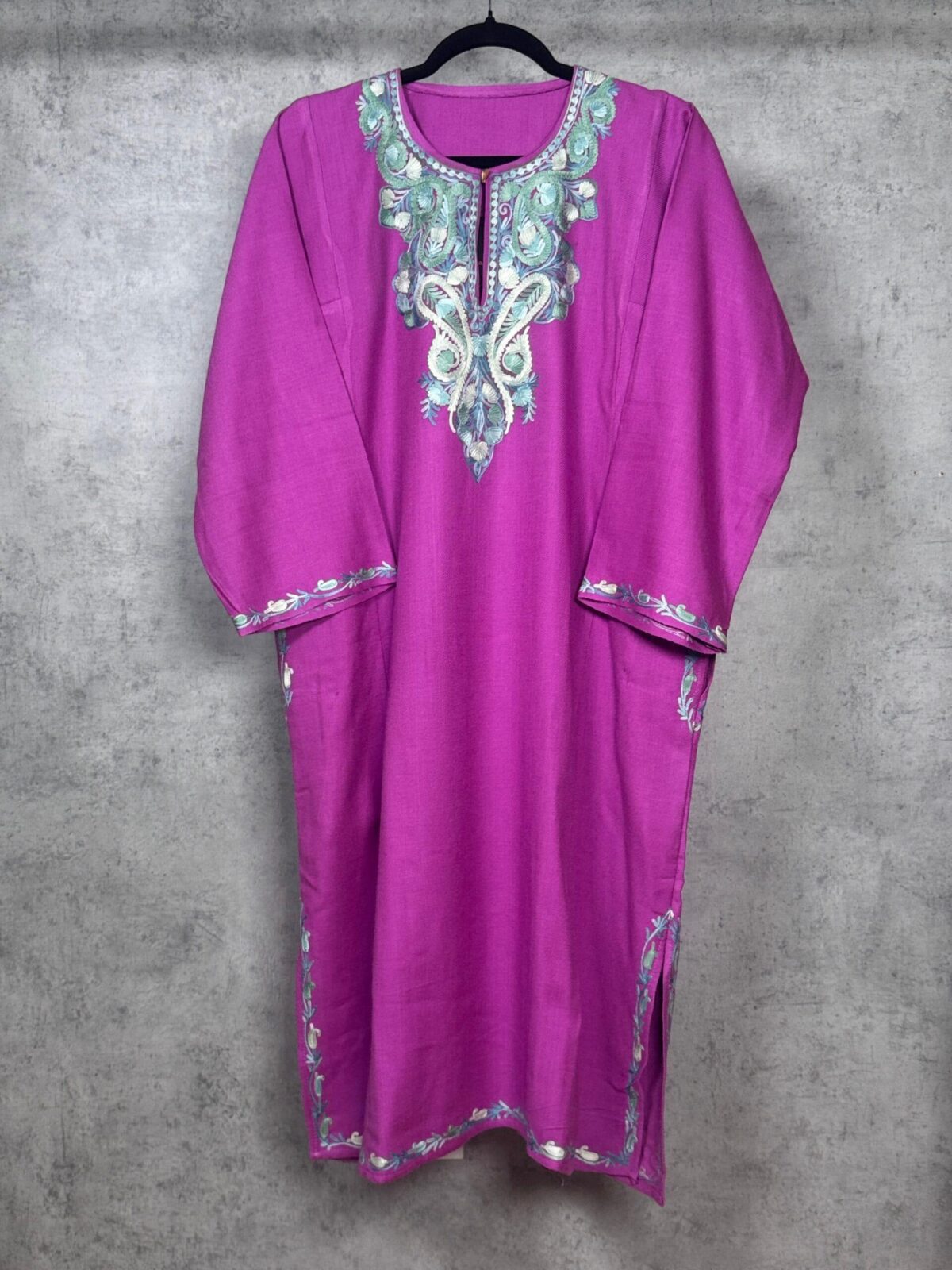Roshanzal Magenta Acro Wool Aari Embroidered Pheran
