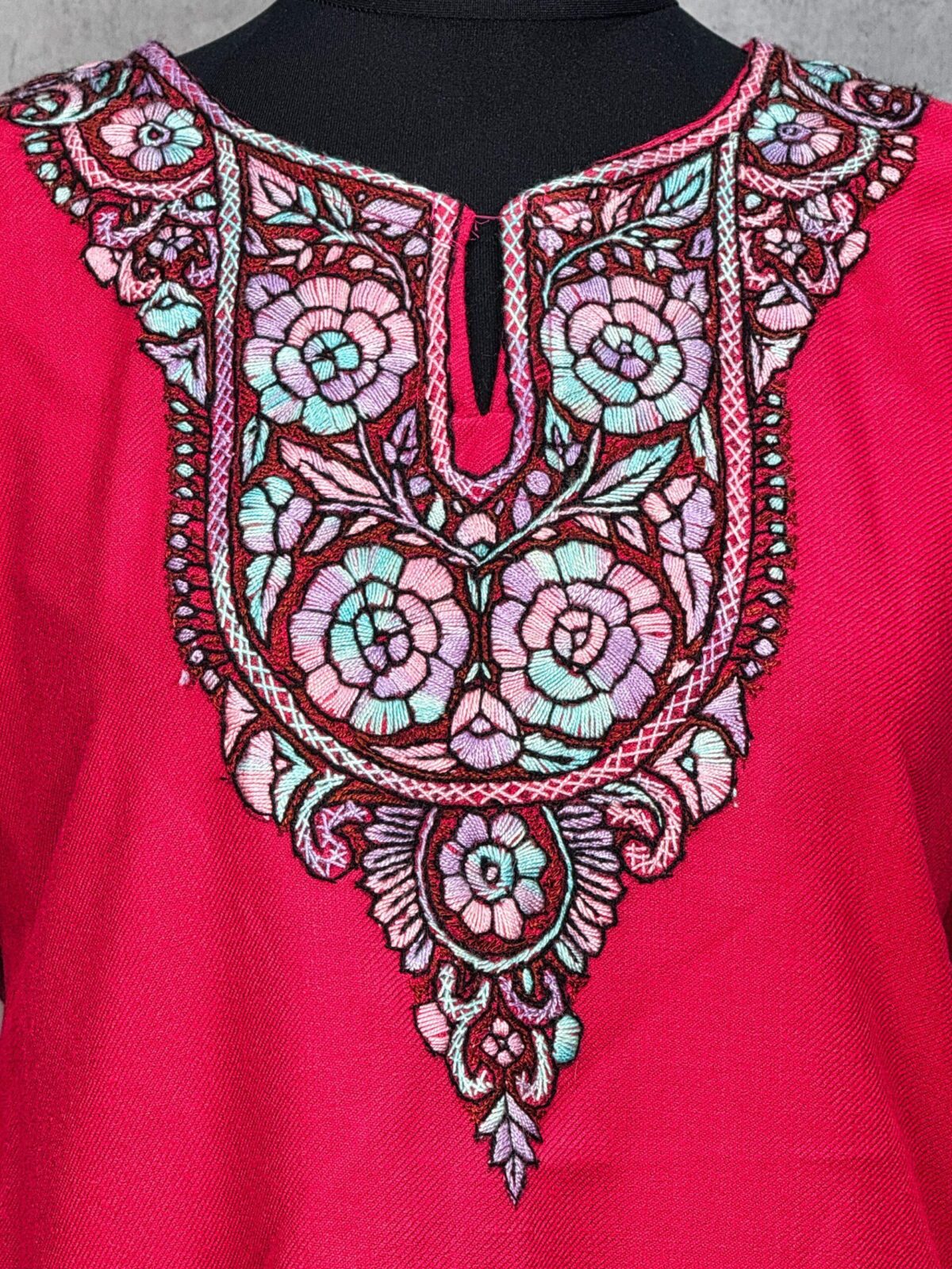 Inaya Deep Rose Hand Needle Work Pheran