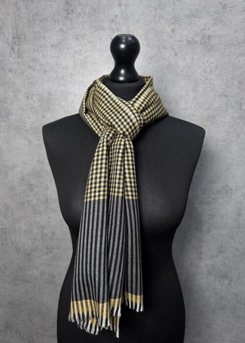 Monochrome Heritage Check Wool Scarf