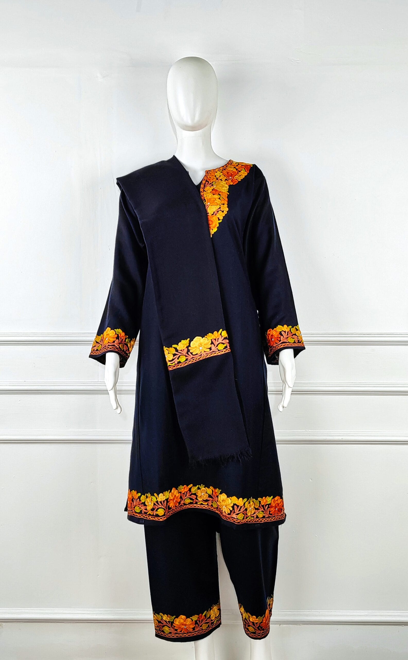 11b-600x969 Zard-e-Shab Aari Embroidered Wool Pheran