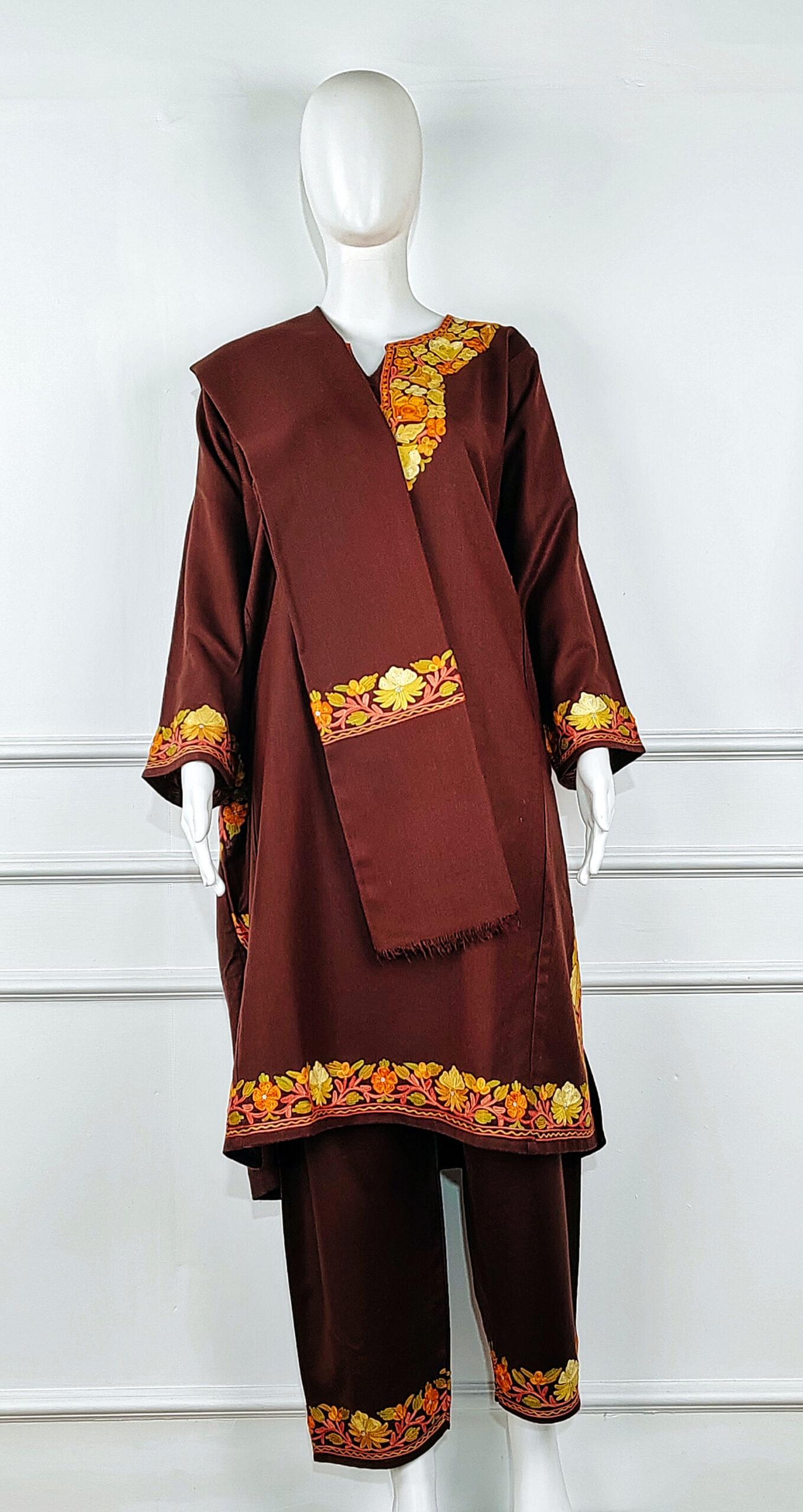 5b-600x1130 Rang-e-Zardkhiz Aari Embroidered Wool Pheran