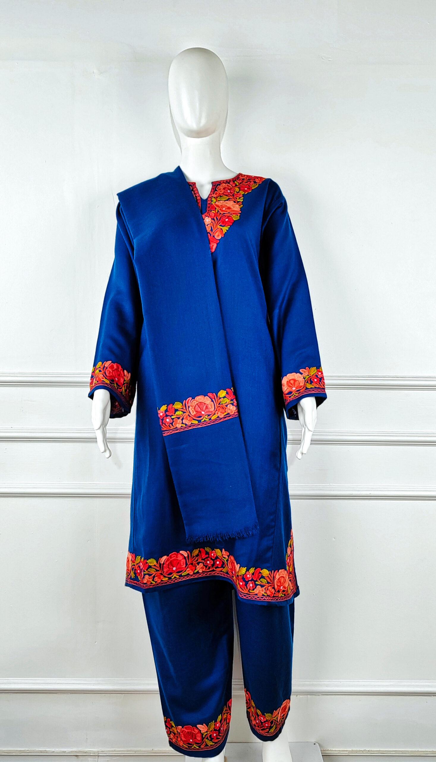 8b-600x1047 Gulzar-e-Kabood Aari Embroidered Wool Pheran