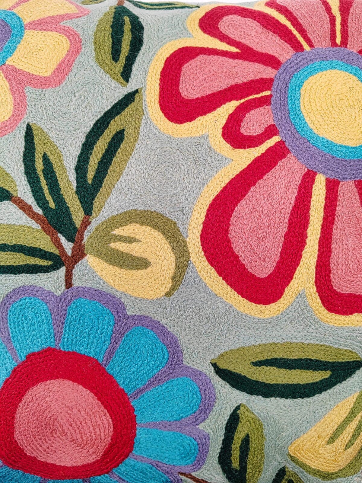 Bloom Reverie Kashmiri Wool Cushion Cover