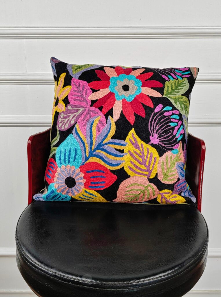 Eclipse Garden Kashmiri Cushion Cover