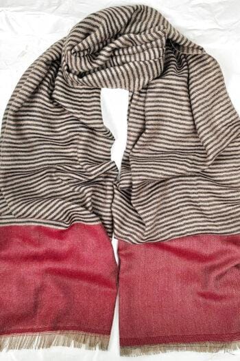 Surkh Kinara Handwoven Cashmere Scarf