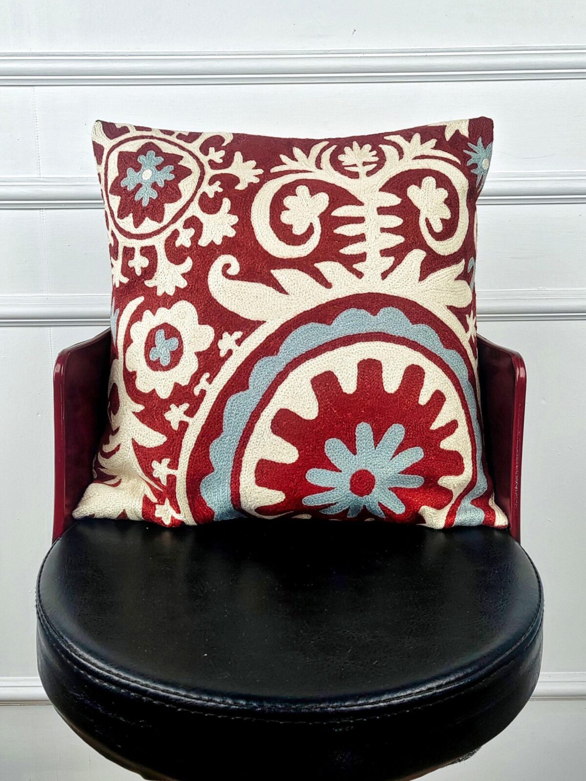 Crimson Arabesque Kashmiri Wool Cushion Cover