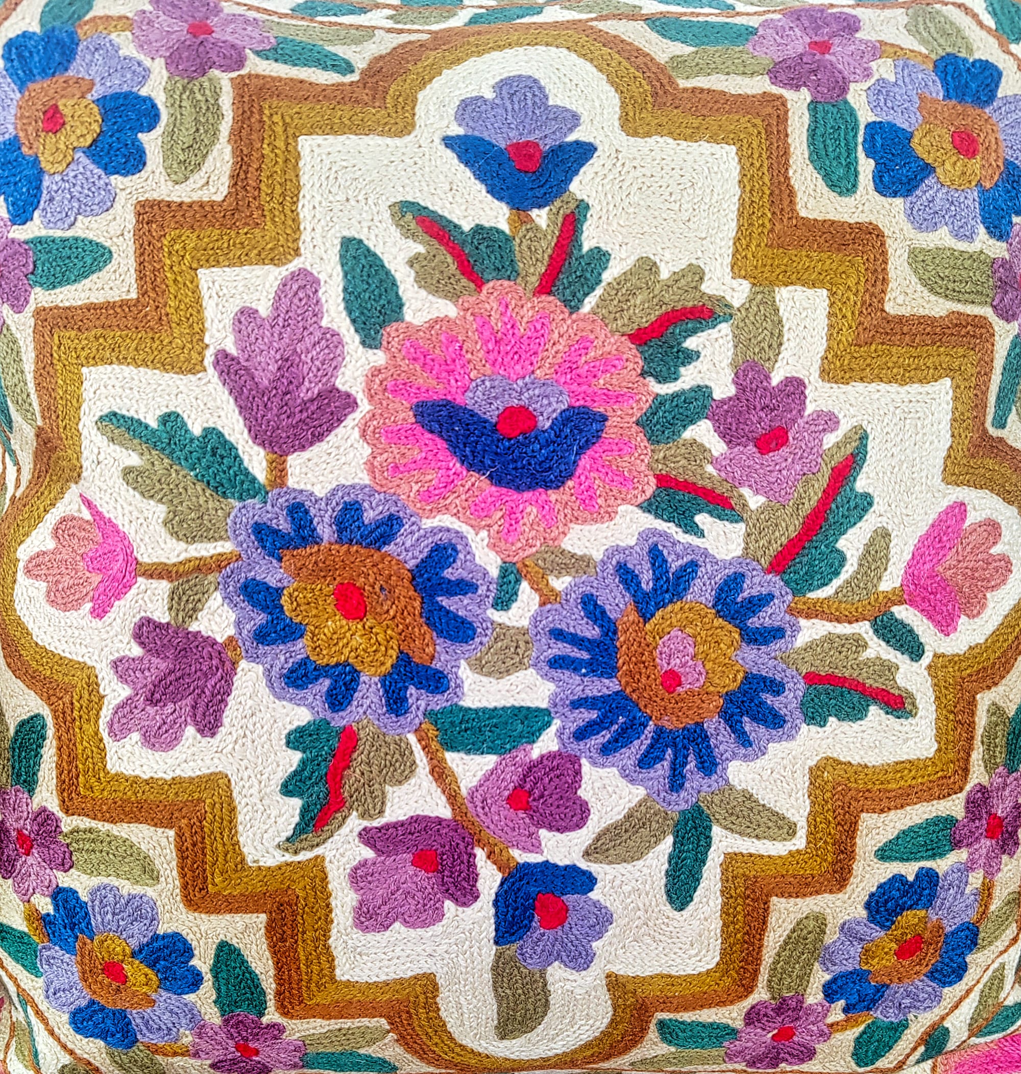 29c-600x631 Garden Mosaic Kashmiri Wool Cushion Cover - Image 3
