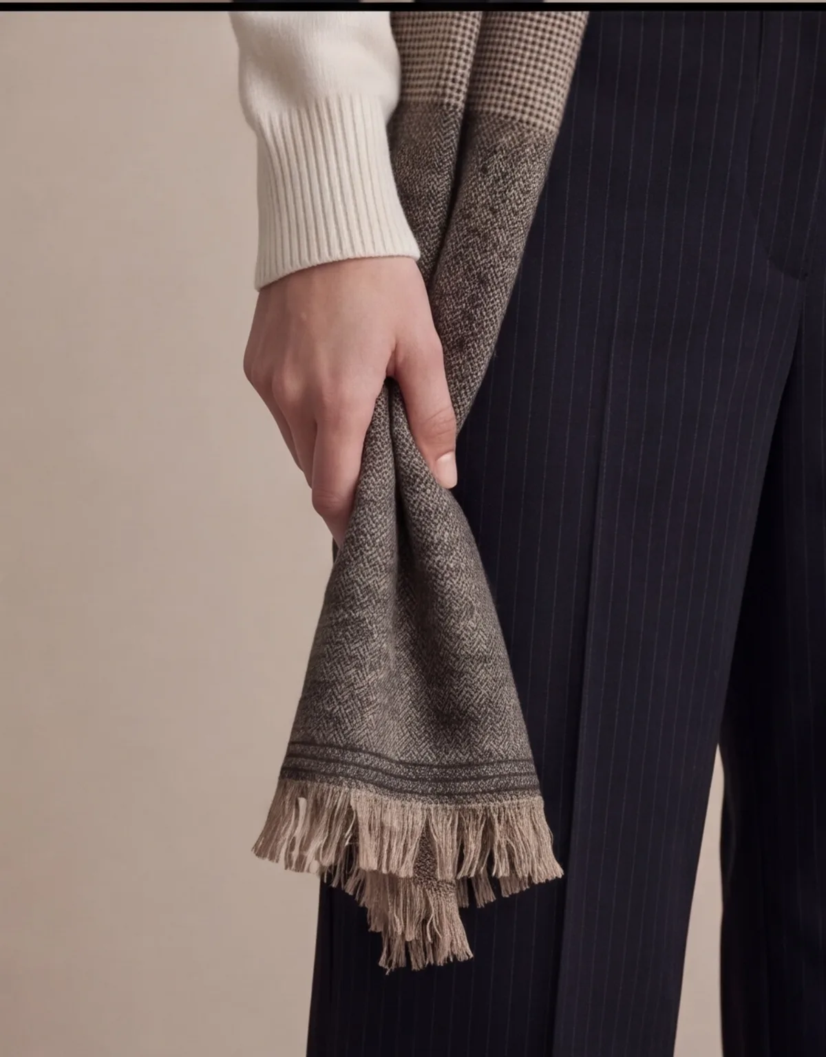 Heritage Pashmina® Sabr Shadow Handwoven Scarf