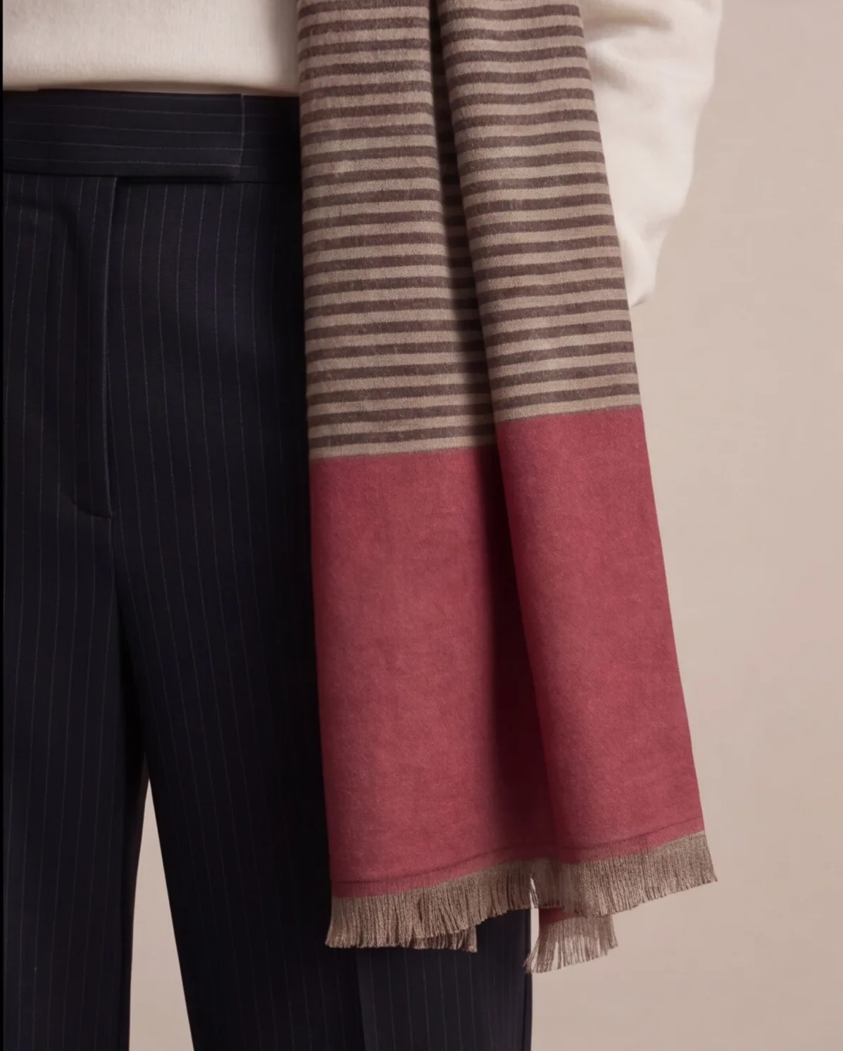 Heritage Pashmina® Surkh Kinara Handwoven Scarf