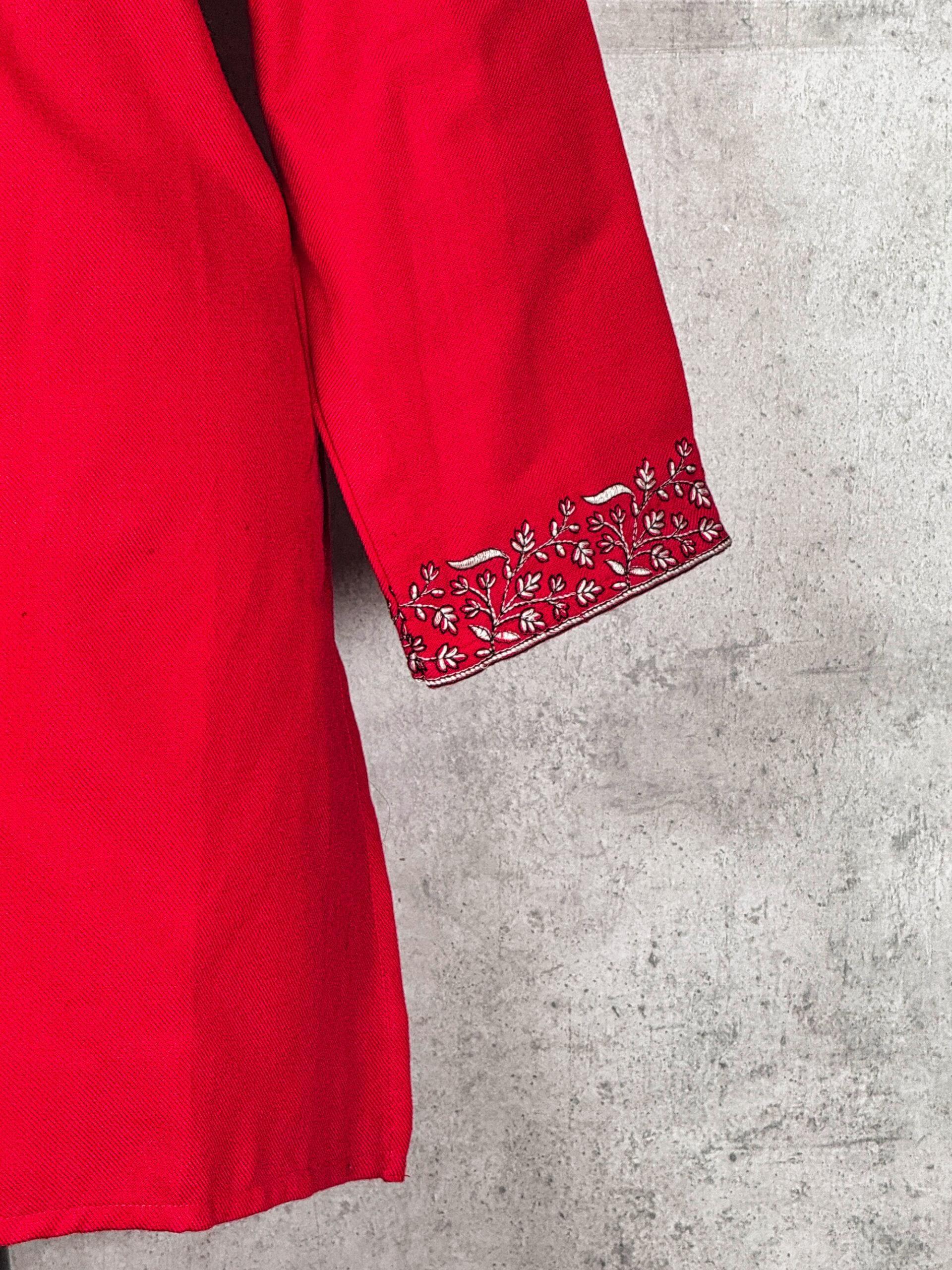 IMG_8143-scaled-700x933 Mehrab Bloom Kashmiri Kurti - Image 2