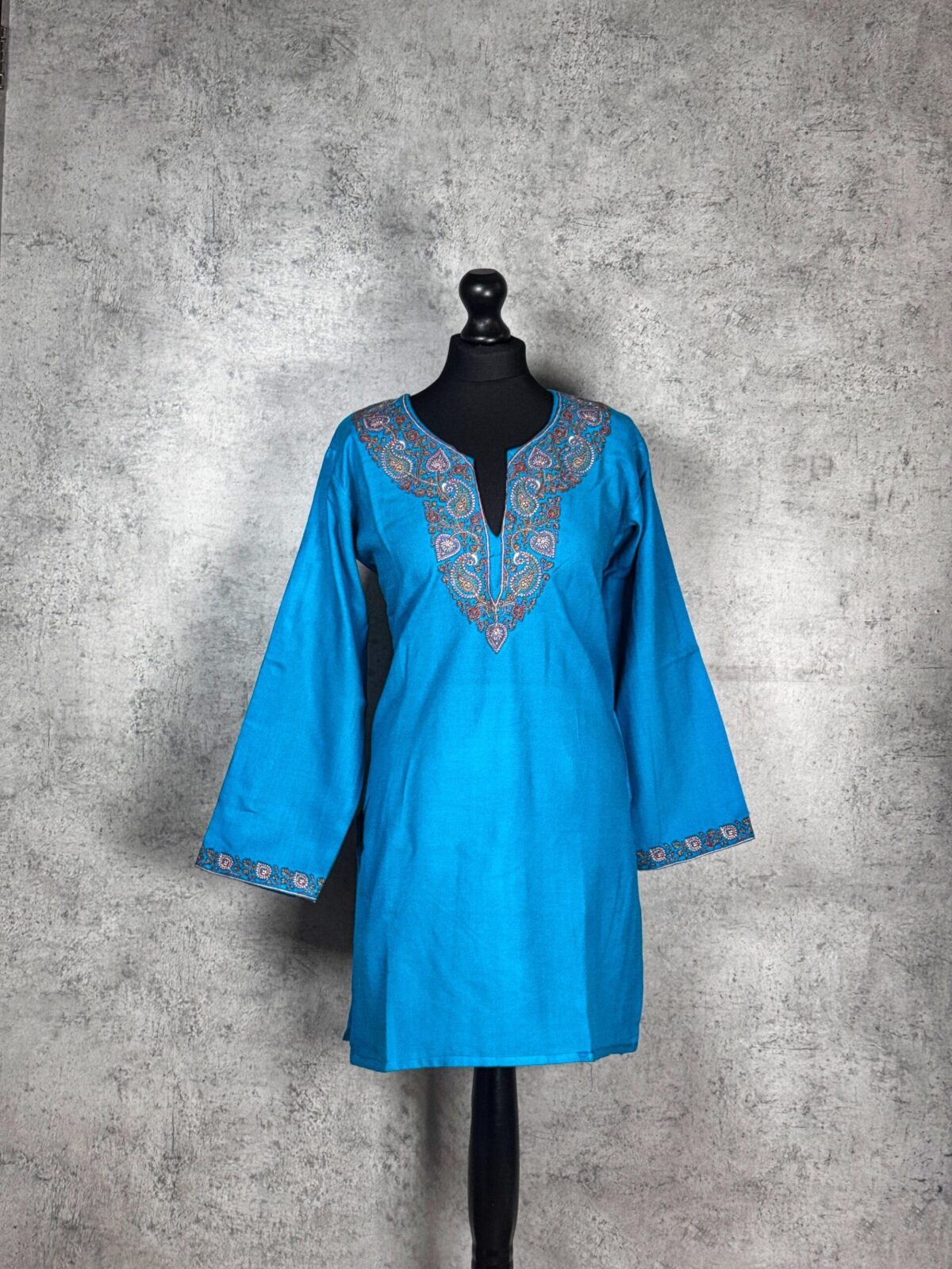 Azurevine Kashmiri Short Kurti