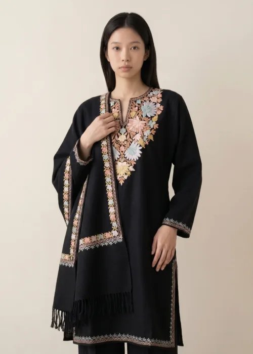 Sukoon-e-Shab Aari Embroidered Wool Pheran