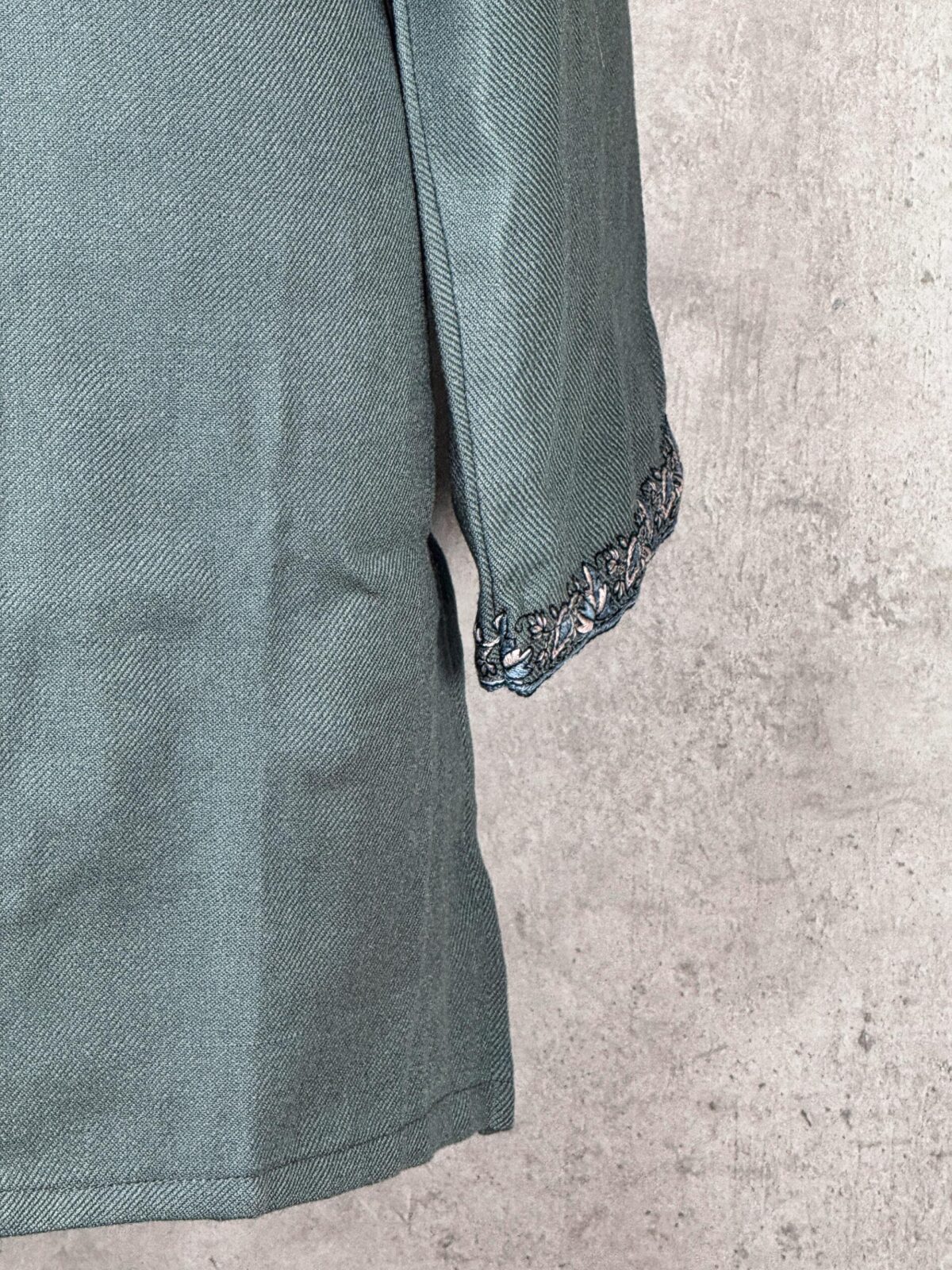 Mistleaf Kashmiri Short Kurti