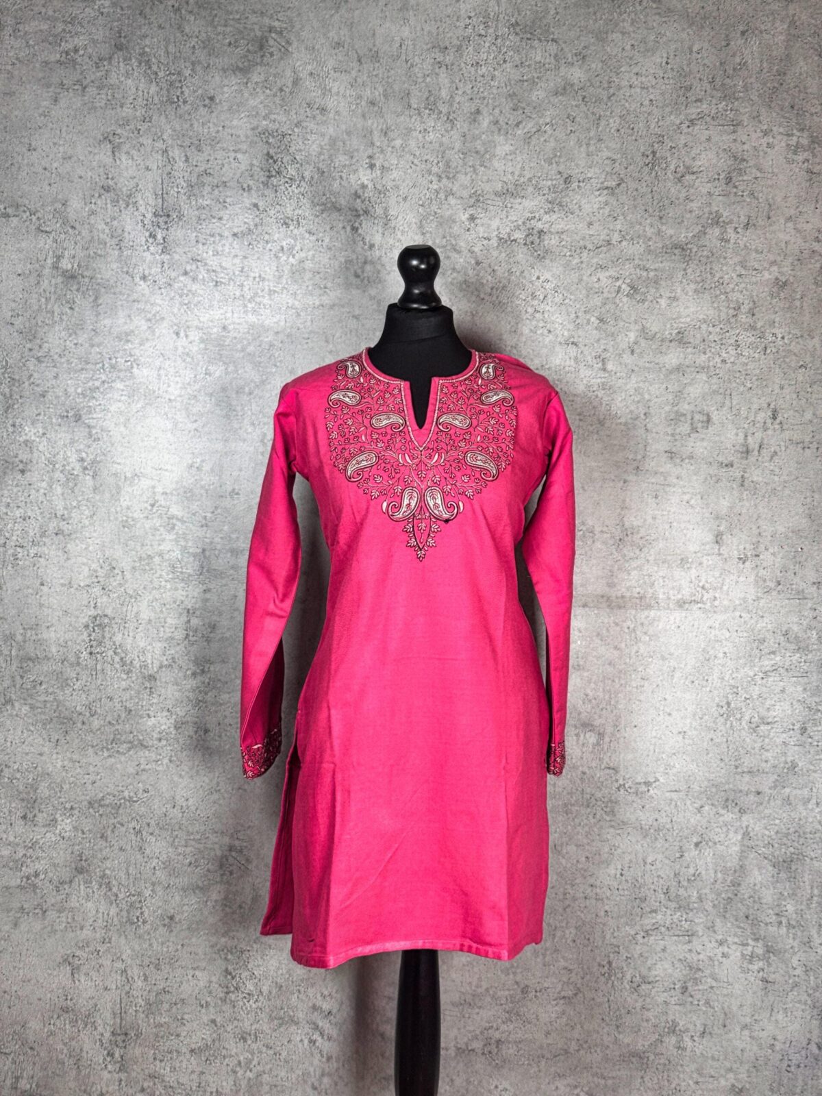 Roseveil Paisley Kashmiri Short Kurti