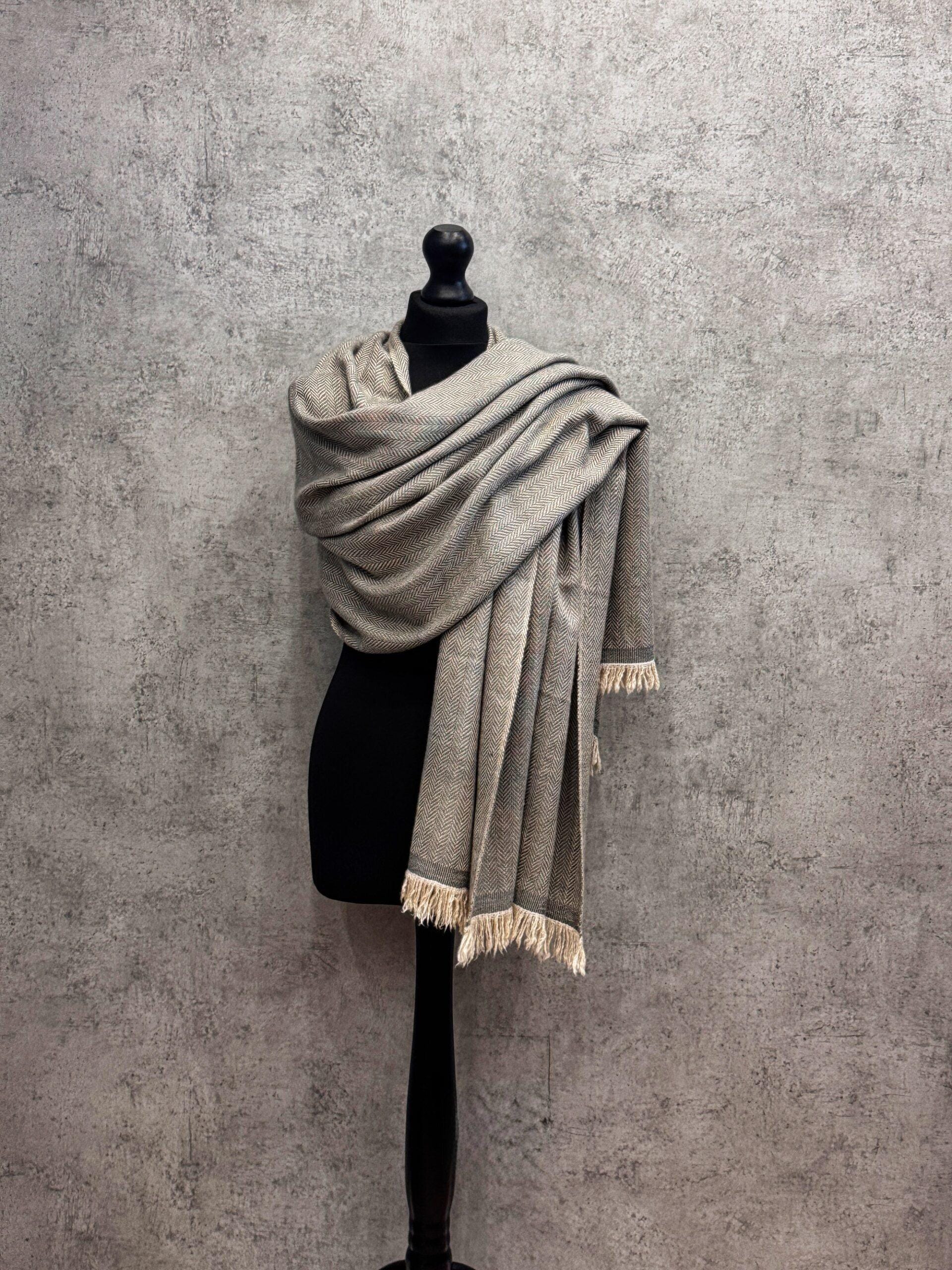 IMG_9099-700x933 Heritage Pashmina® Stone Mist Cashmere Scarf