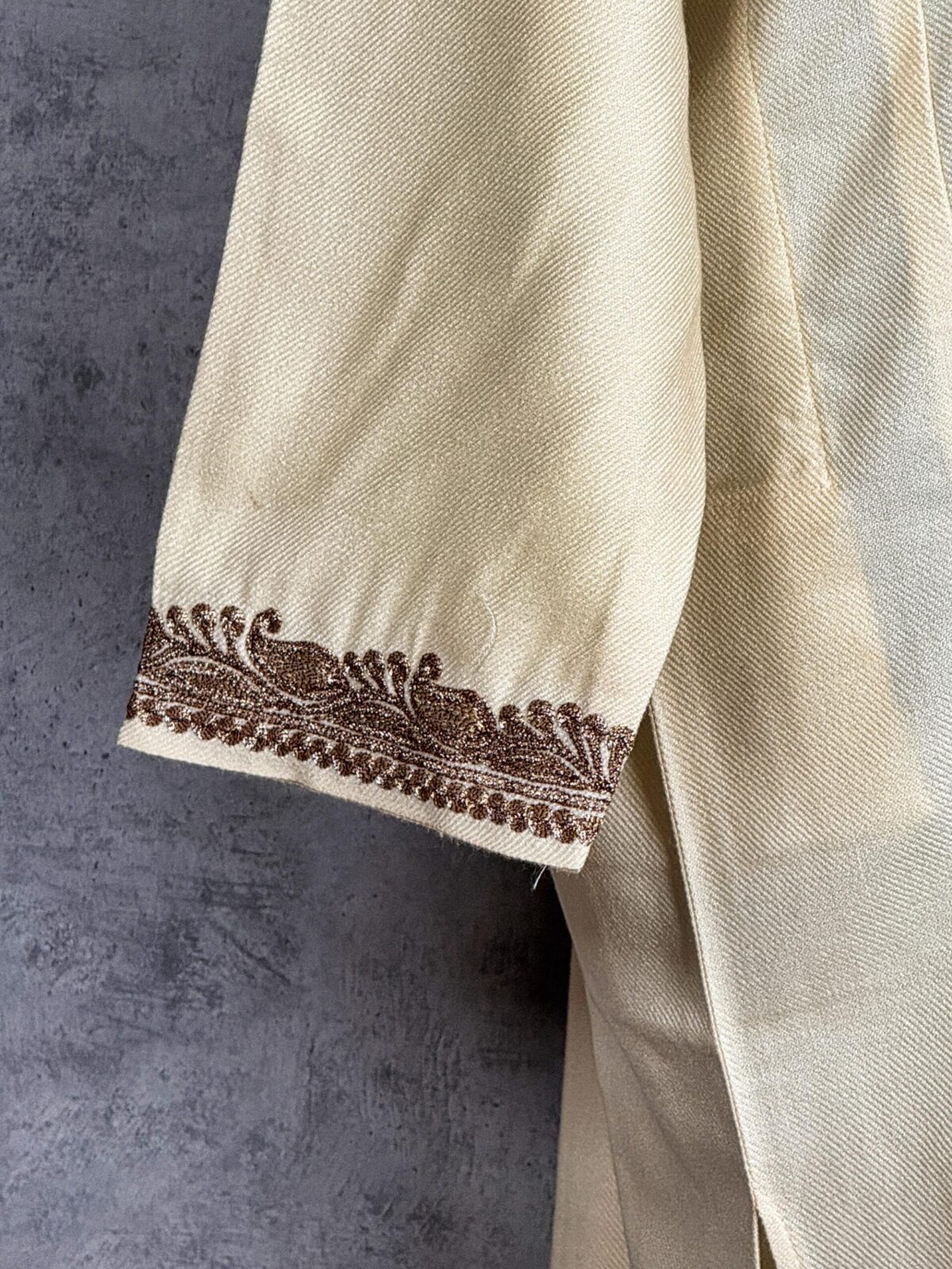 Shehzadi Zareen Tilla Pheran