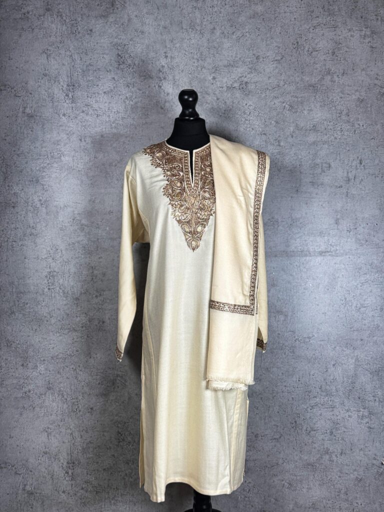Husn-e-Zar Tilla Pheran Set