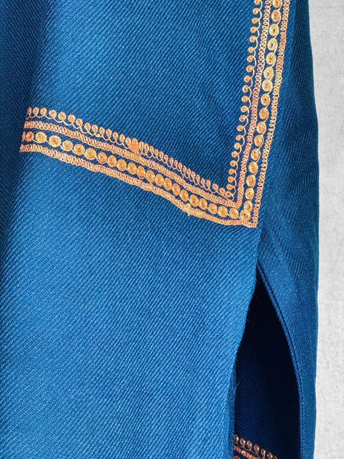 Zara Firozi Royale Tilla Pheran Set