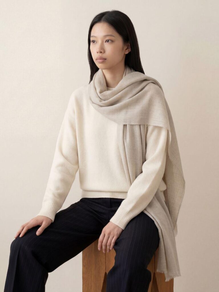 Feel The Air Scarf