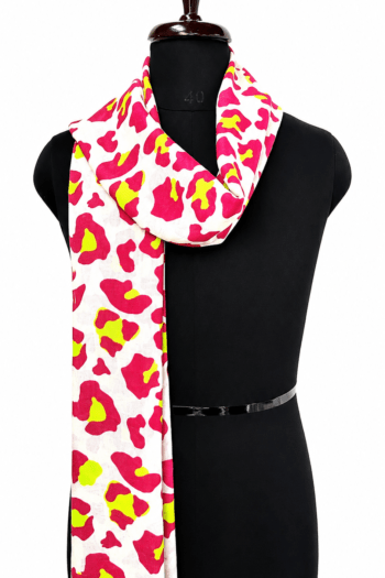 Nilofer Pink Leopard Print Wool & Silk Scarf