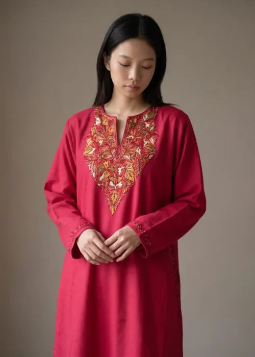 Mahveen – Crimson Hand Needle Work Pheran
