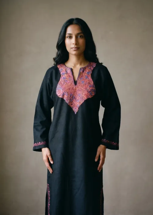 Rimzaan Deep Black Hand Needle Work Pheran