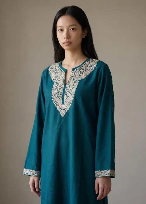 Zewar e Neelam Kashmiri Acro Wool Needle Kurti in Teal