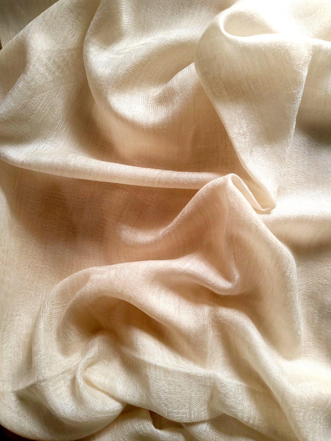 Off White Kashmiri Wool Silk Scarf Elegant Design