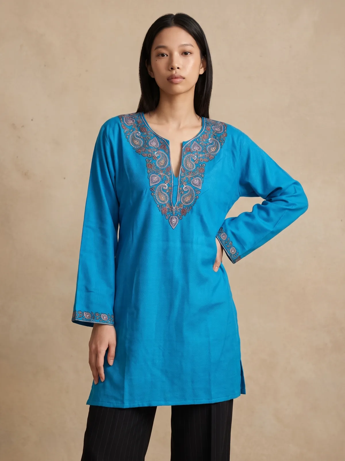 Azurevine Kashmiri Short Kurti