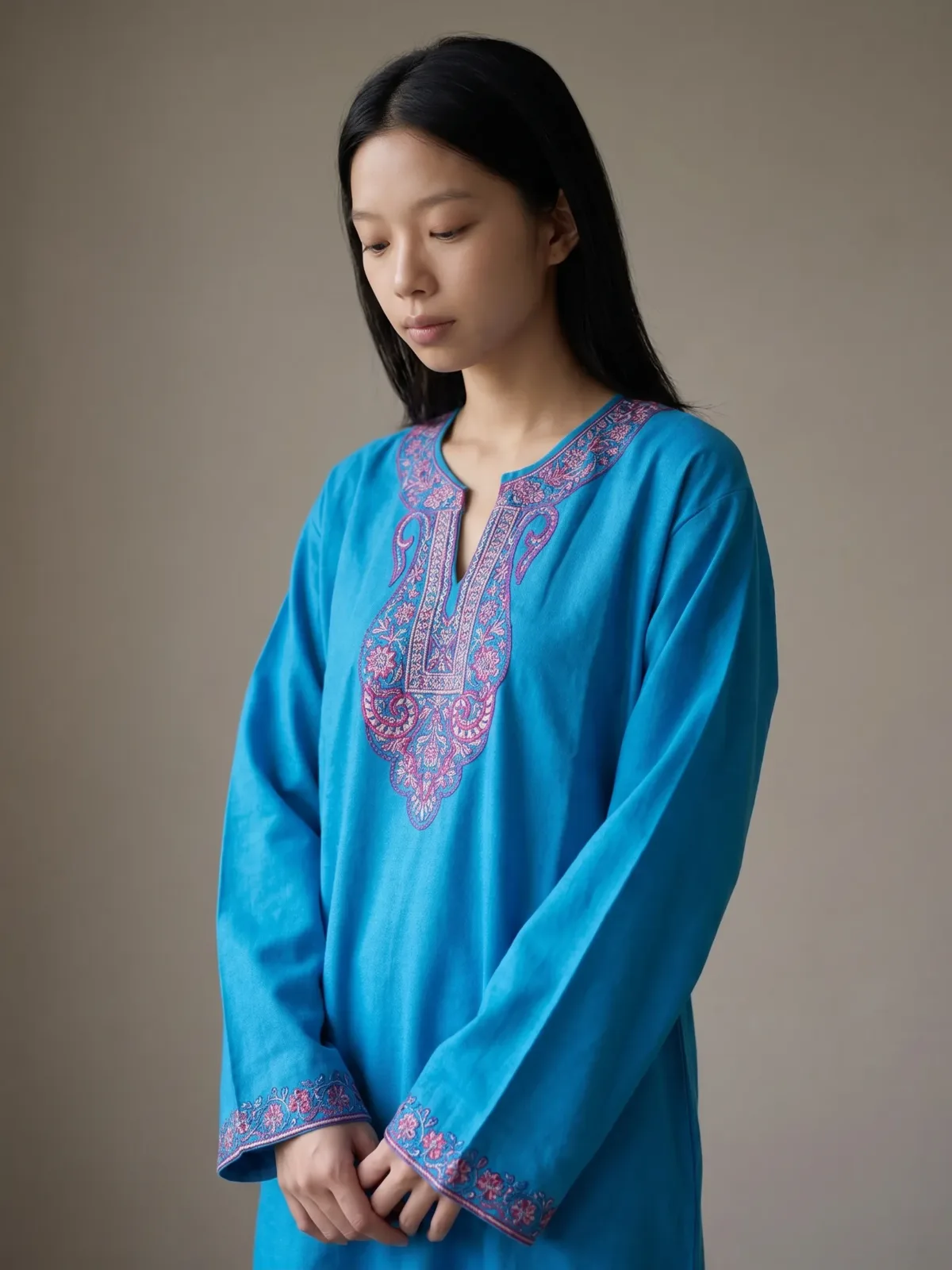 Elaris Blue Kashmiri Short Kurti