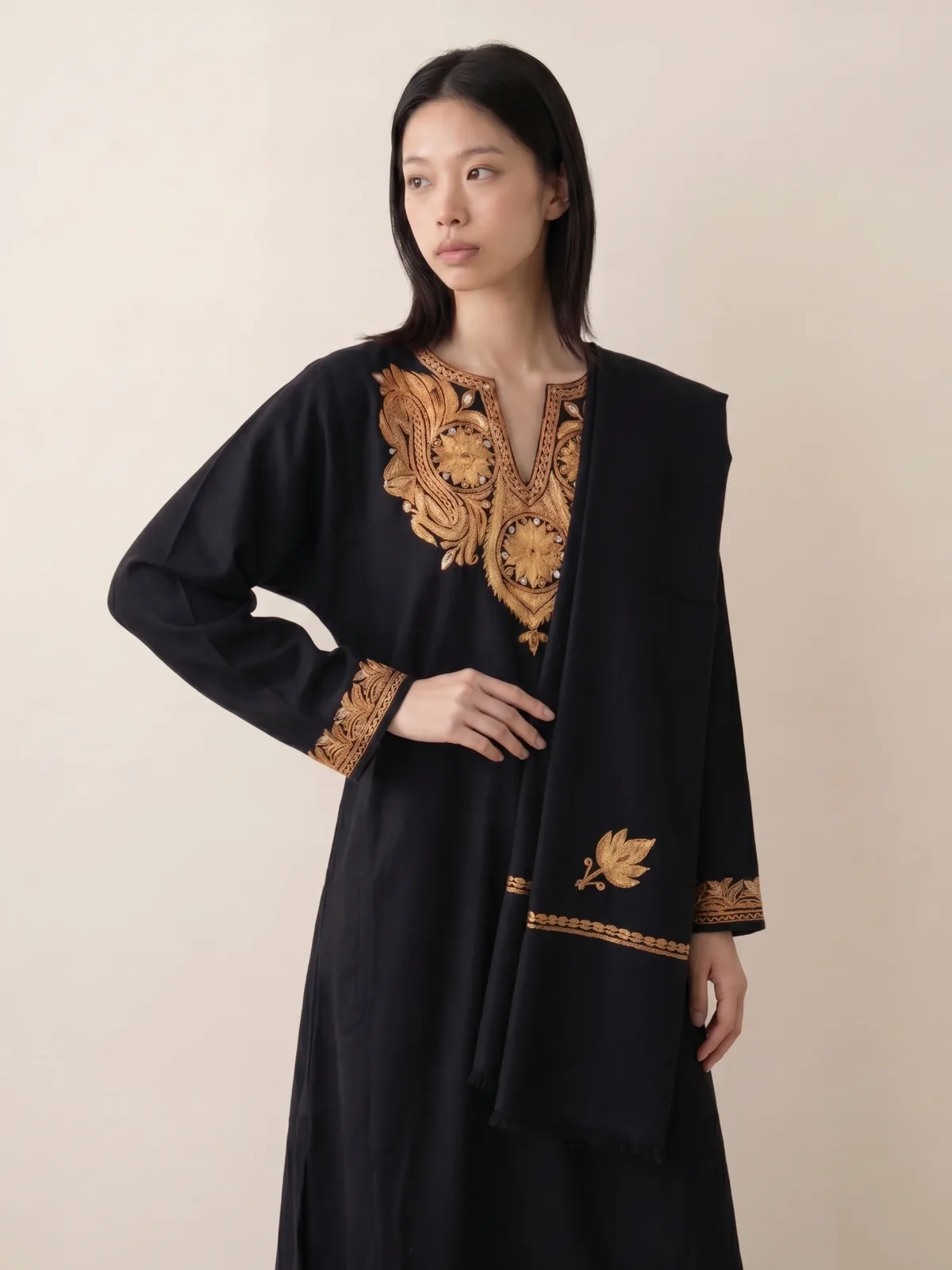 Ember Royale Kashmiri Tilla Work Pheran
