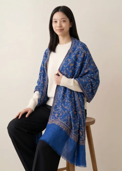 Royal Kaarigari Pashmina Scarf – Intricate Artistry