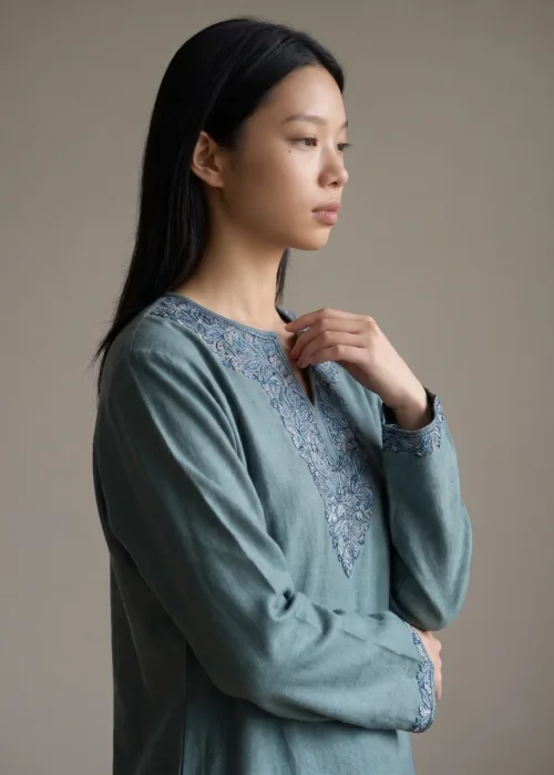 Mistleaf Kashmiri Short Kurti
