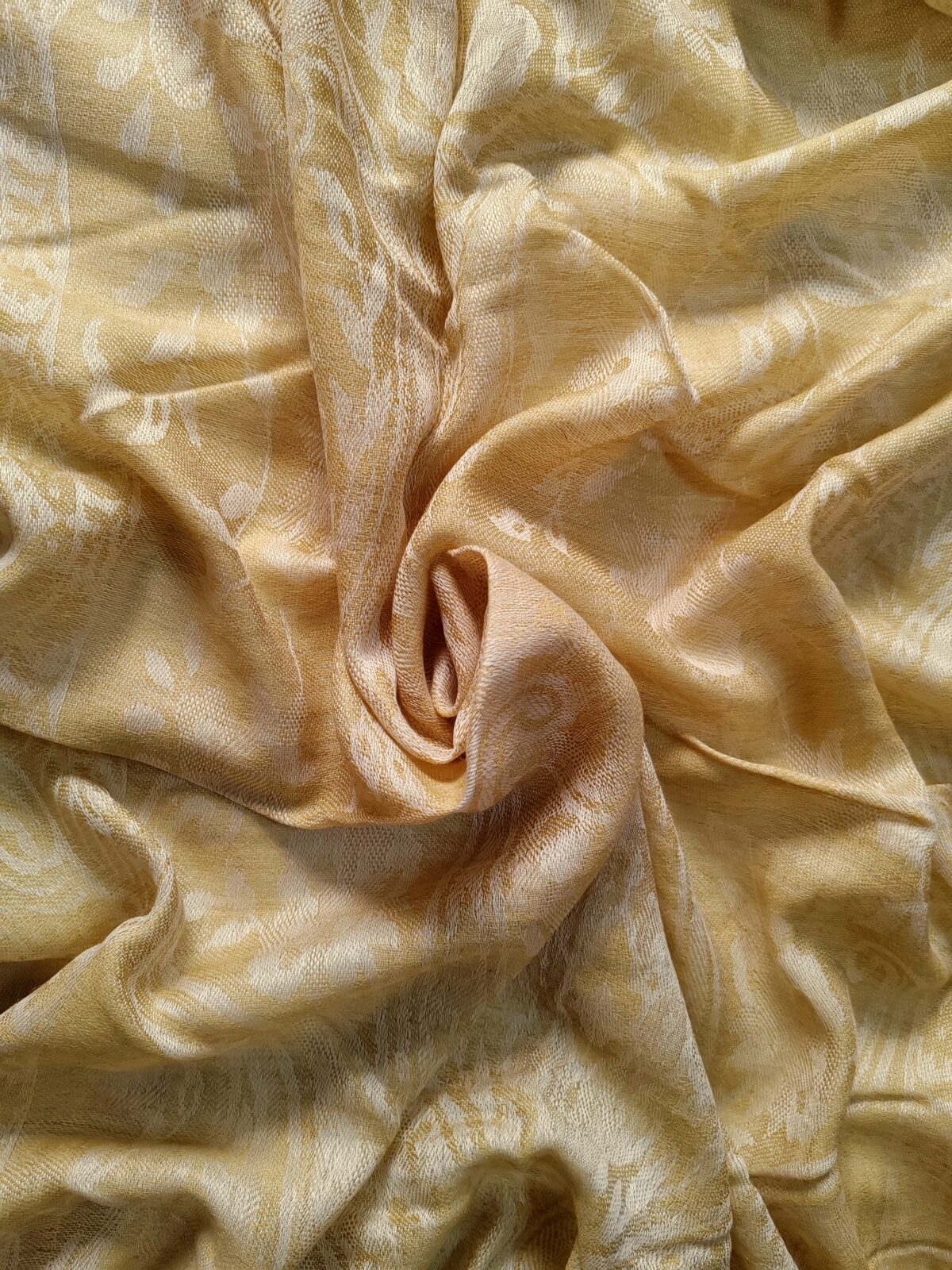 Zarrin Jacquard Scarf