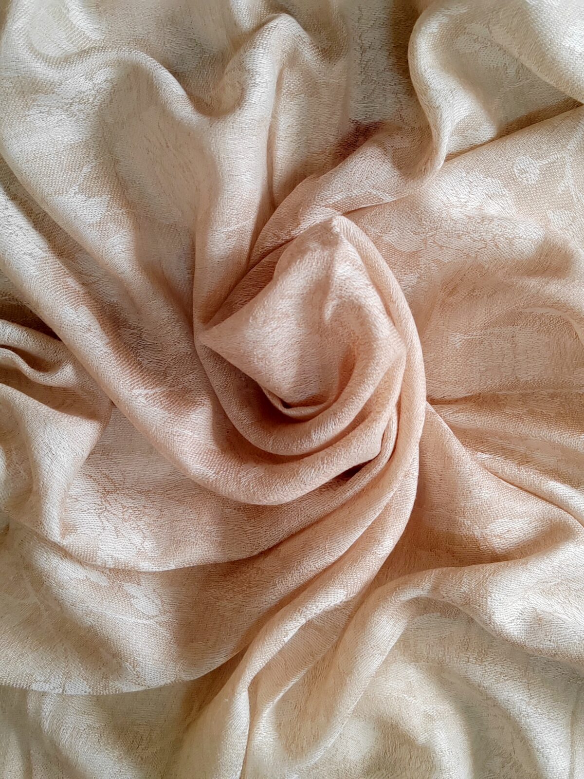 Posh-e-Naaz Jacquard Scarf