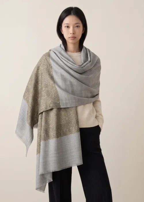 VibrantFrame Scarf